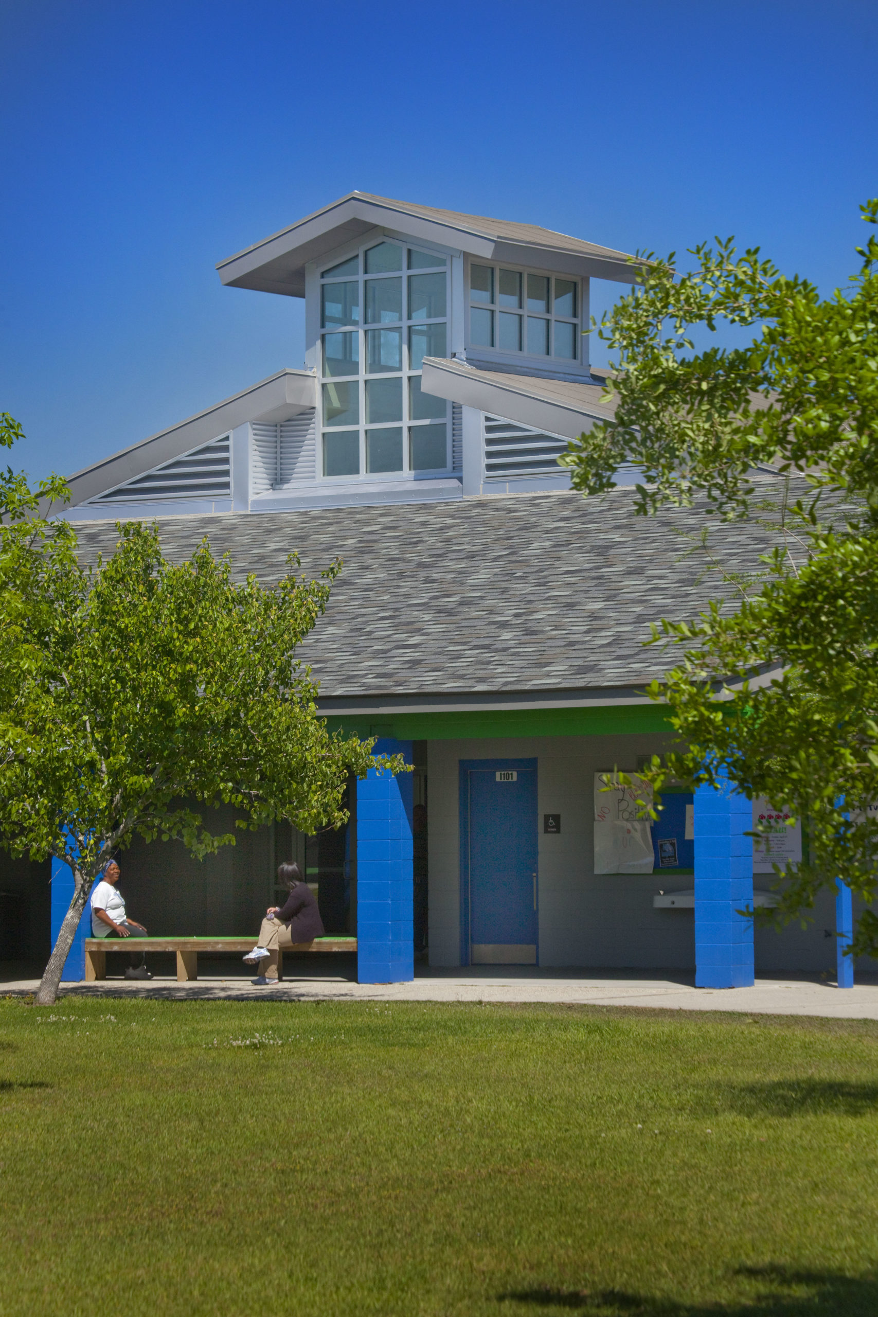 Fontainebleau Jr. High Classroom Replacement - Holly & Smith